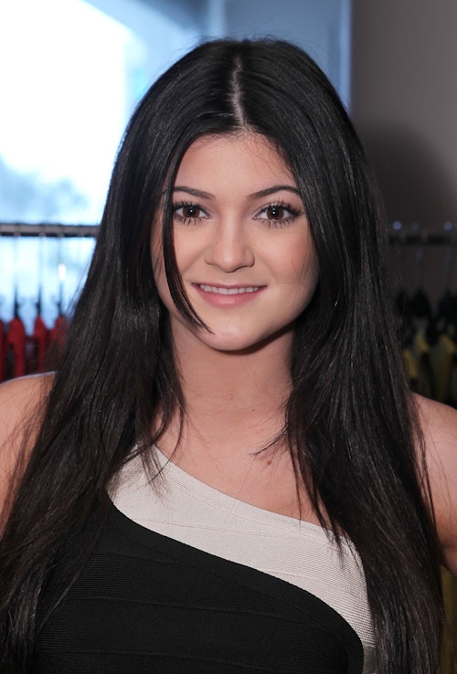 Kylie Jenner Claims Shes Never Had Plastic Surgery And Its All Down